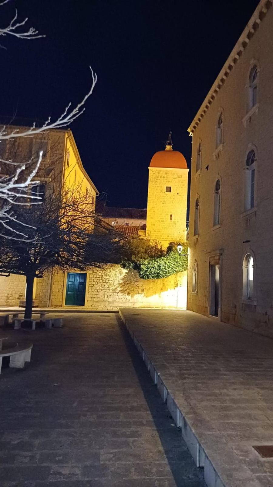 Holiday Home Ruzmarin Trogir Exterior foto