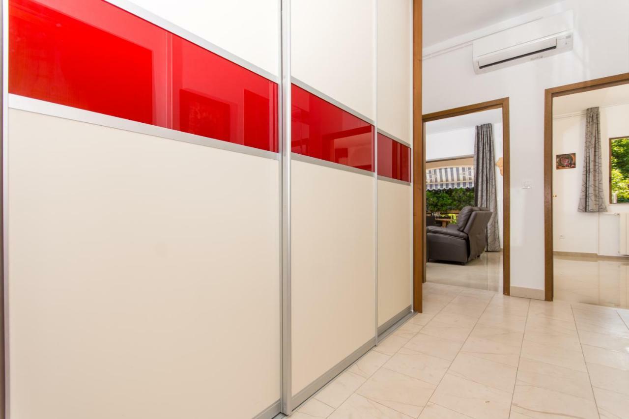 Holiday Home Ruzmarin Trogir Exterior foto